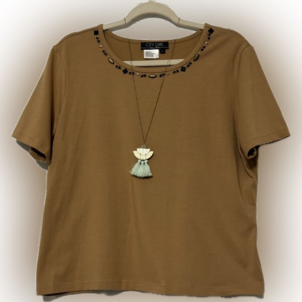 Tan-jeweled City Girl top!